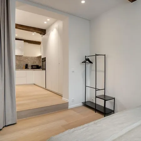 Cozy In The Heart Of Apartment